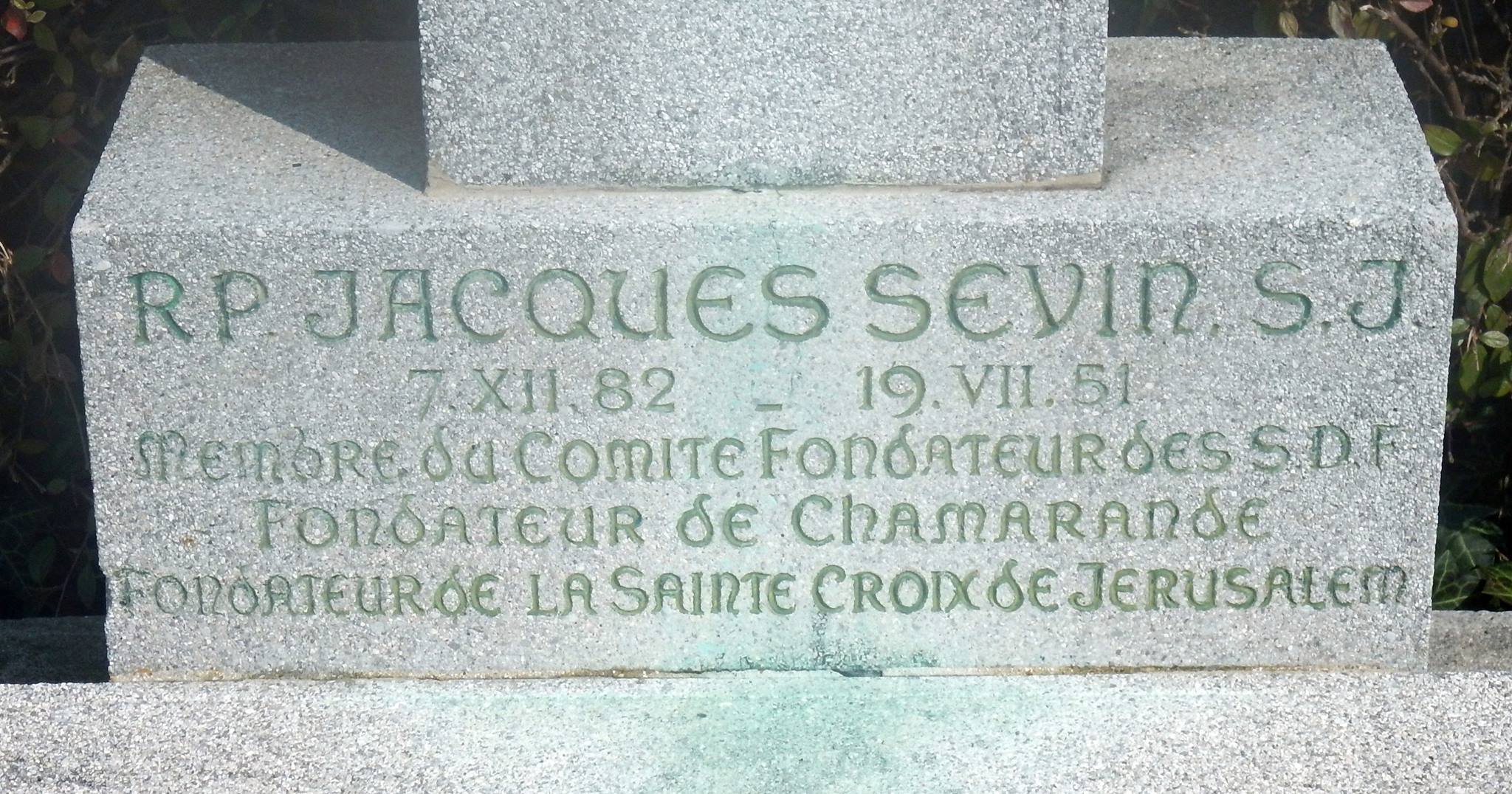 Tombe du Père Jacques Sevin (détails)